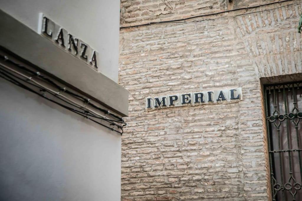 Apartament Imperial Center Seville New Management Since April Sevilha Exterior foto