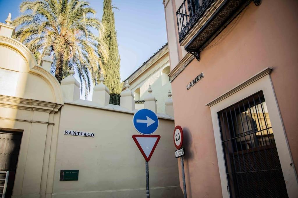 Apartament Imperial Center Seville New Management Since April Sevilha Exterior foto
